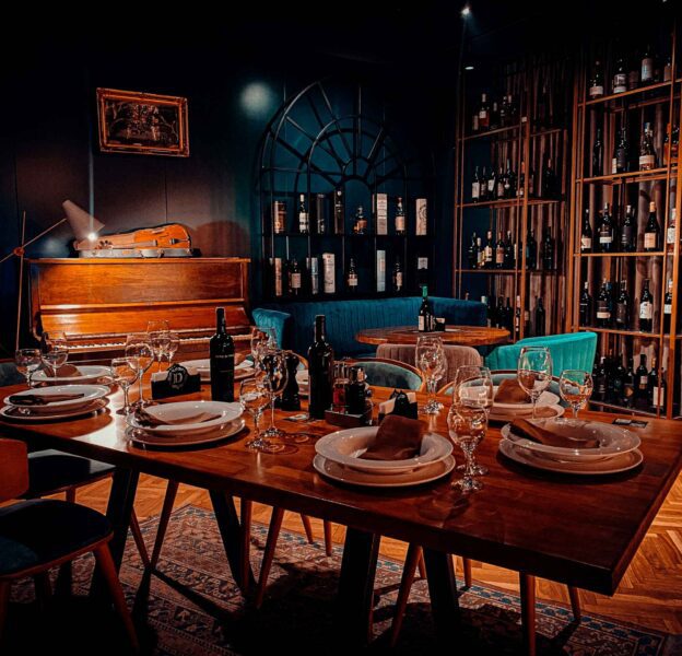 The image of the dinner table setup